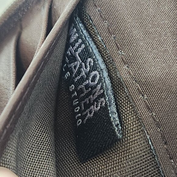 Wilsons Leather Pelle Studio Brown Zip Around Wallet  Vintage - Picture 8 of 10